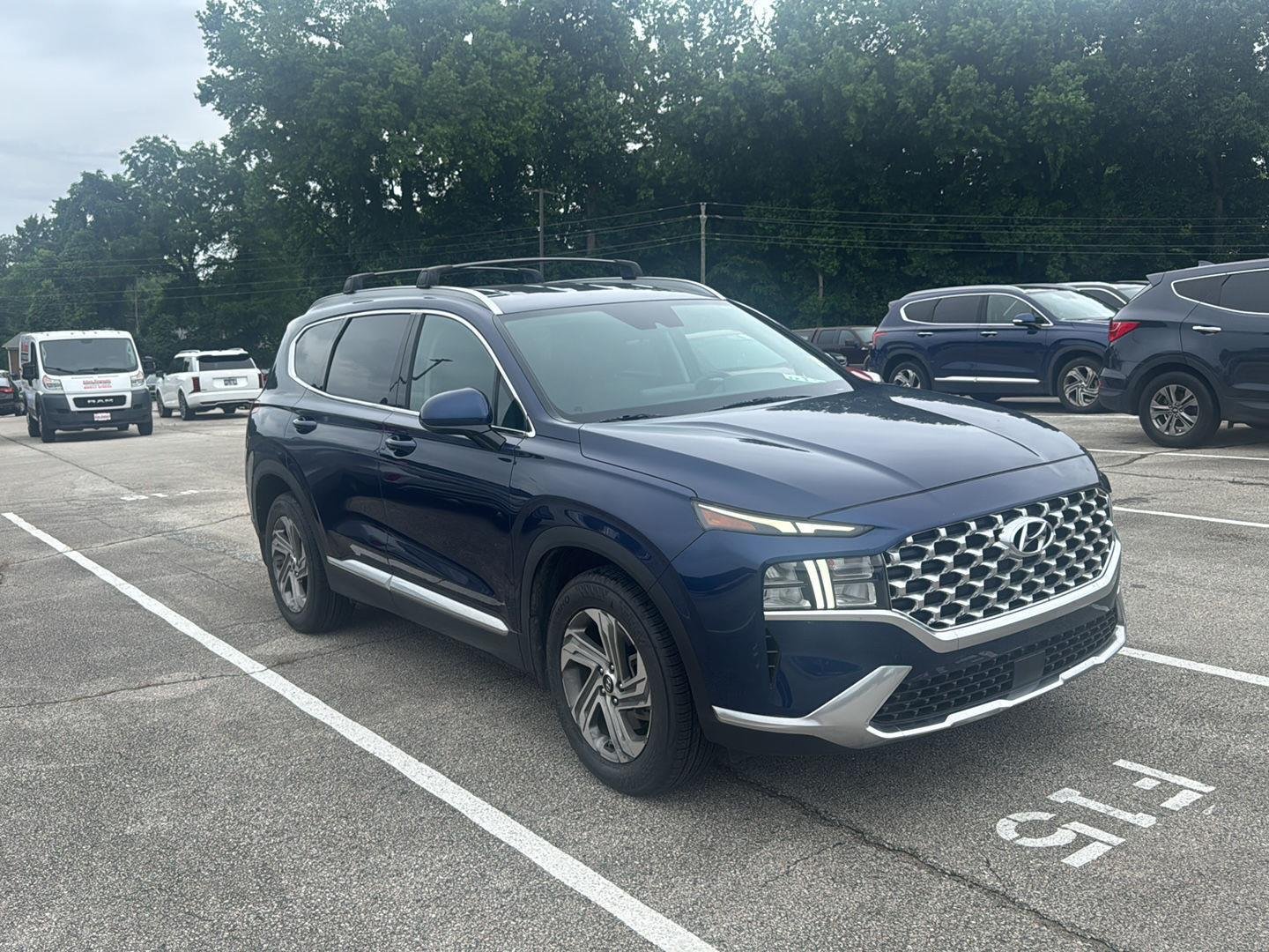2022 Hyundai Santa Fe SEL 2.5's photo