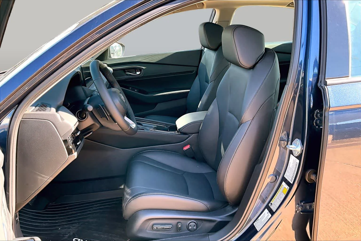 New 2026 Canyon River Blue Metallic Honda Touring image 10
