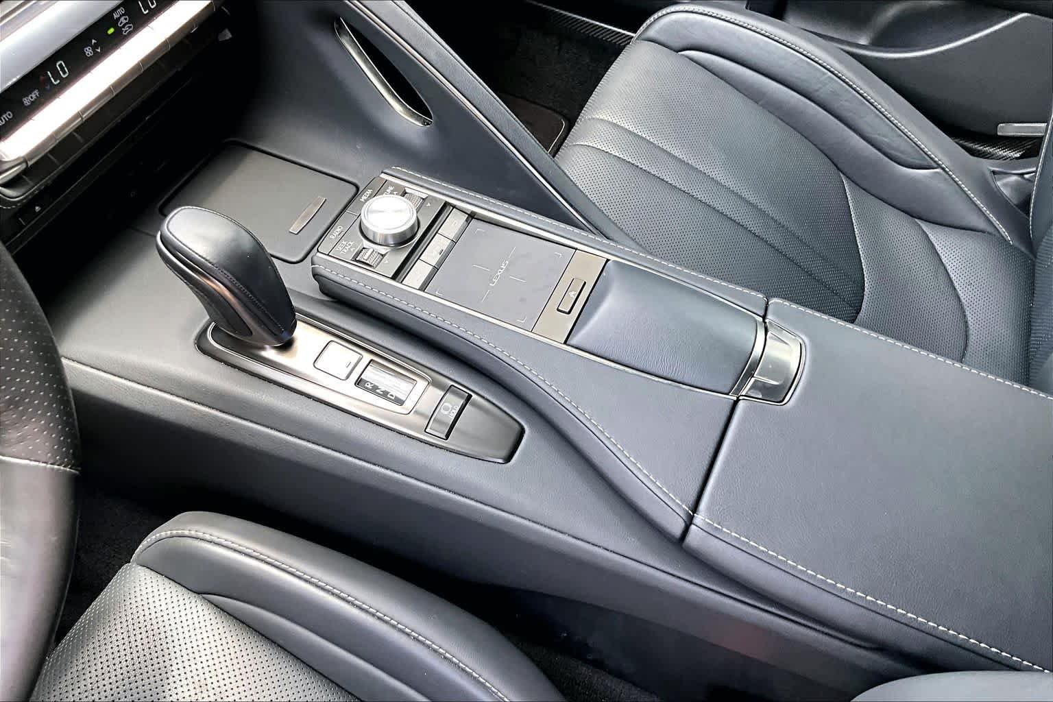 Used 2021 Obsidian Lexus  image 17