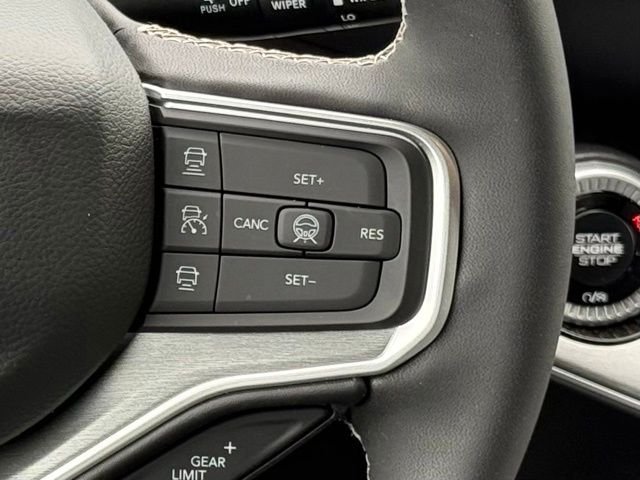 New 2026 Velvet Red Pearlcoat (DISC) Jeep Grand Wagoneer image 25