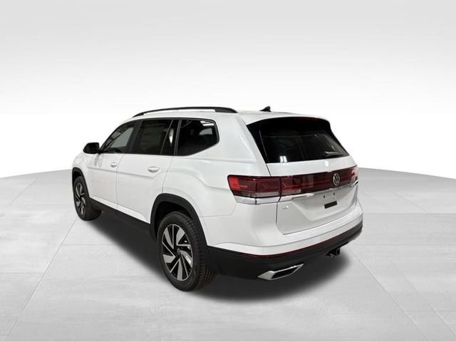 New 2026 White/off-white Volkswagen 2.0T SE w/Technology image 3