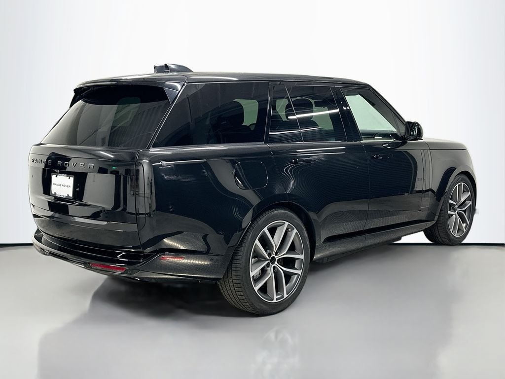 Used 2026 Black Land Rover SE image 9