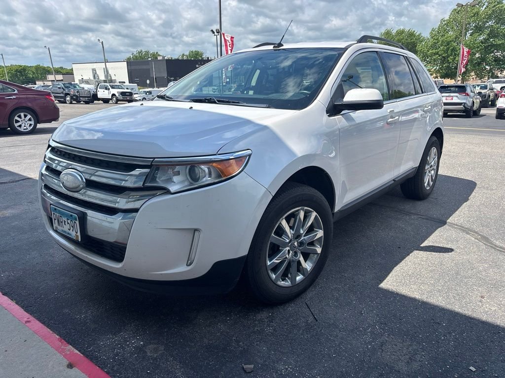 Used 2014 White Ford Limited image 1