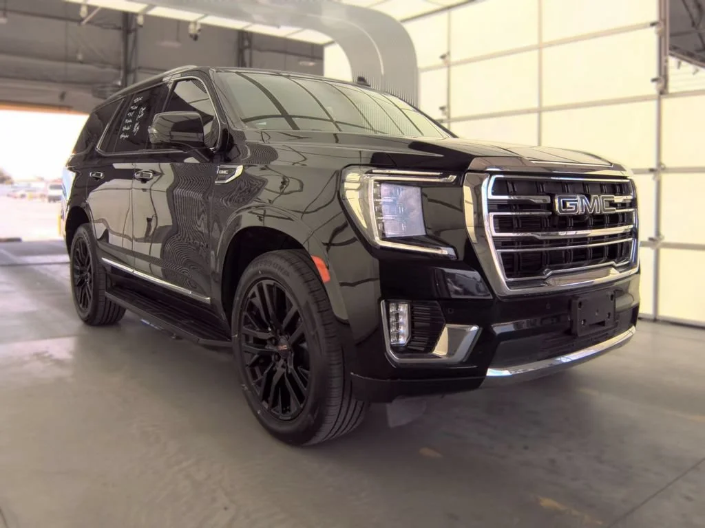 Used 2023 ONYX BLACK GMC SLT image 3
