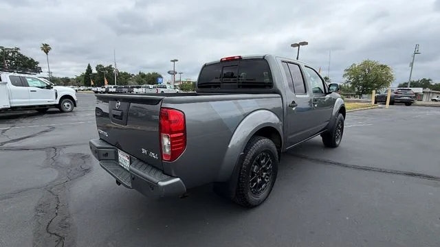 Used 2020 Gray Nissan SV image 4