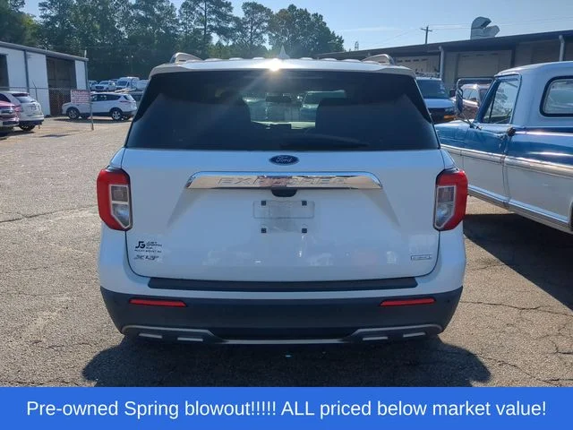 Used 2020 White Ford XLT image 4