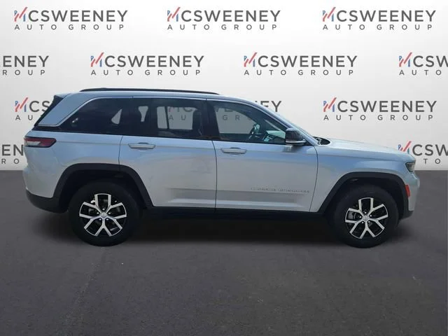 Used 2024 Silver Jeep Limited image 6
