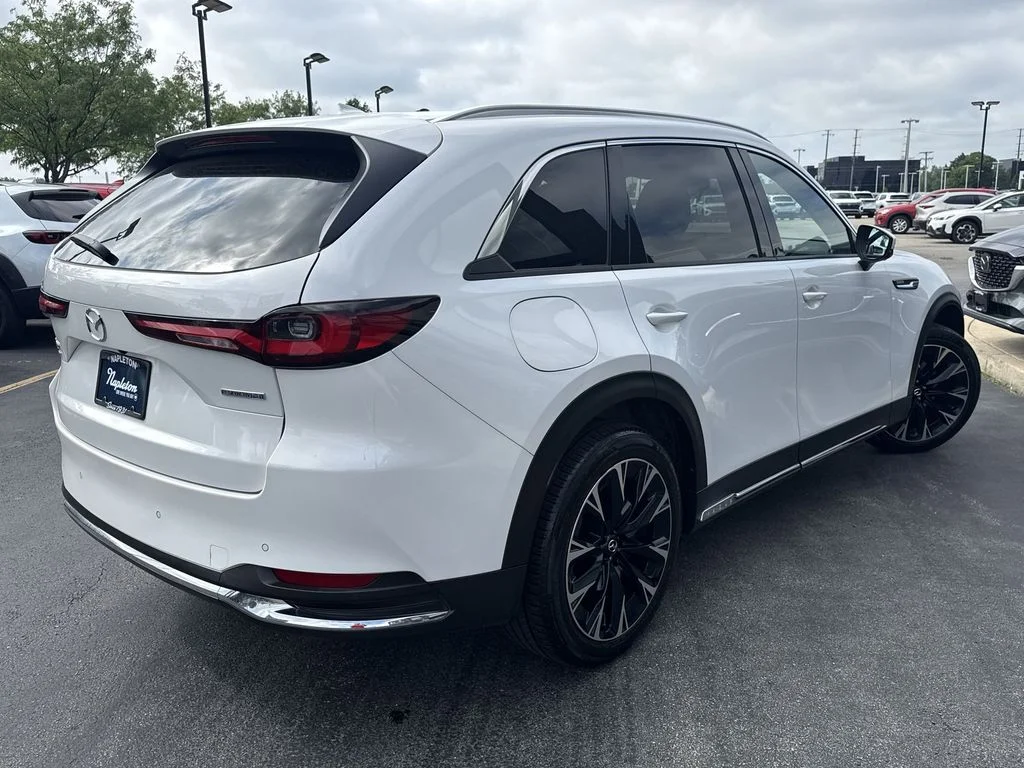 Used 2024 White Mazda Premium Plus image 3
