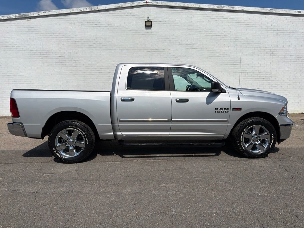 2018 RAM 1500 Lone Star 4x4 Crew Cab 5'7's photo