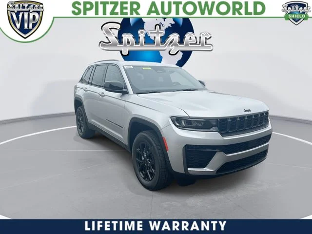 New 2026 Silver Zynith Exterior Paint Jeep Altitude image 2