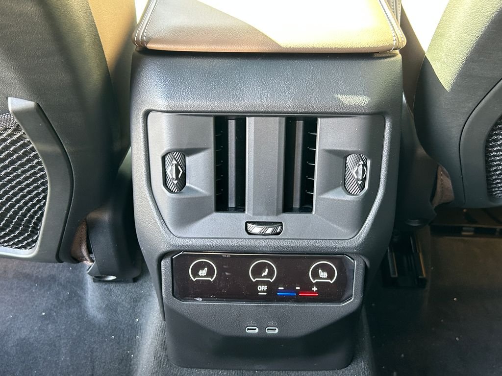 New 2026 Dark Graphite Metallic BMW M50 xDrive image 34
