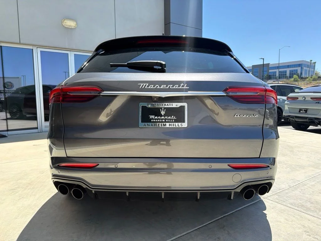 Certified Used 2023 Grigio Lava Metallic Maserati Modena image 7