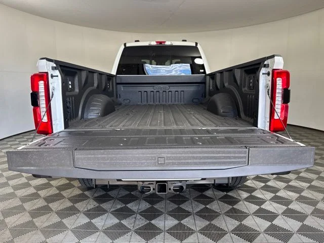 New 2026 Star White Metallic Tri-Coat Ford F-350® King Ranch® image 21
