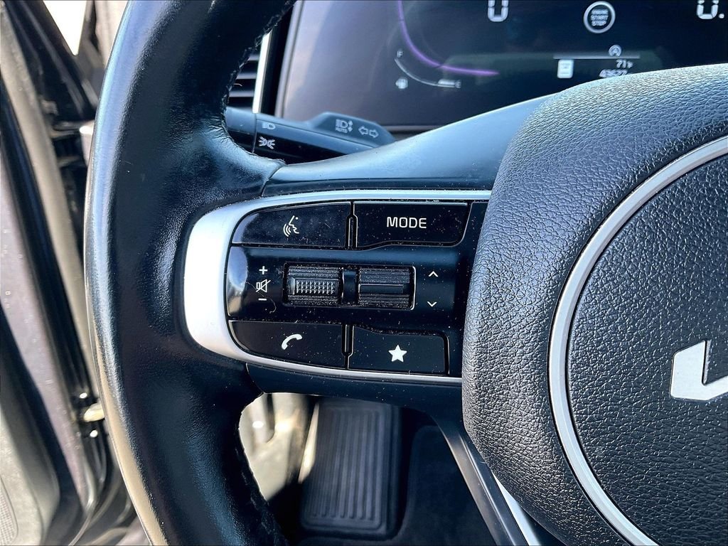 Used 2024 Gray Kia X-Line image 21