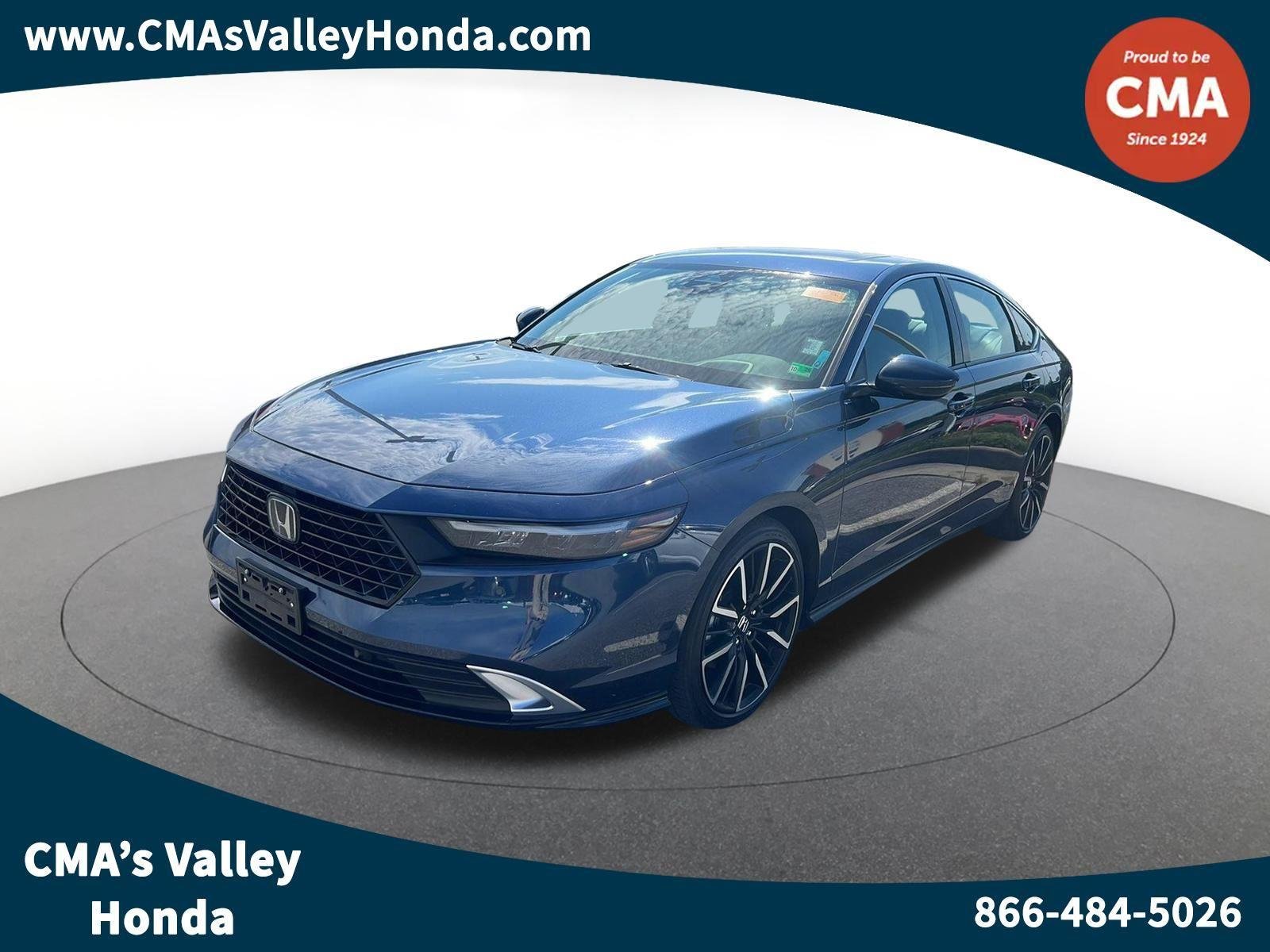 Used 2024 Canyon River Blue Metallic Honda TOUR image 1