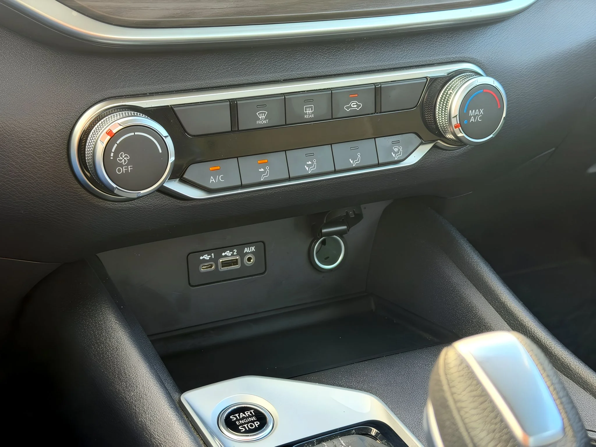 2025 Nissan Altima SV - Photo 22