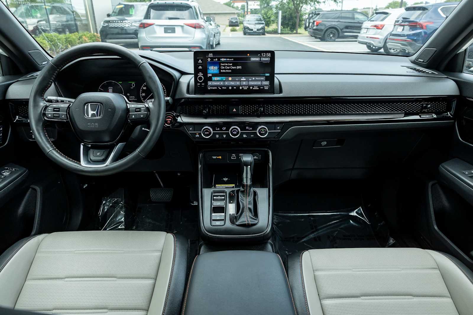 Used 2023 Platinum White Pearl Honda Sport Touring image 9
