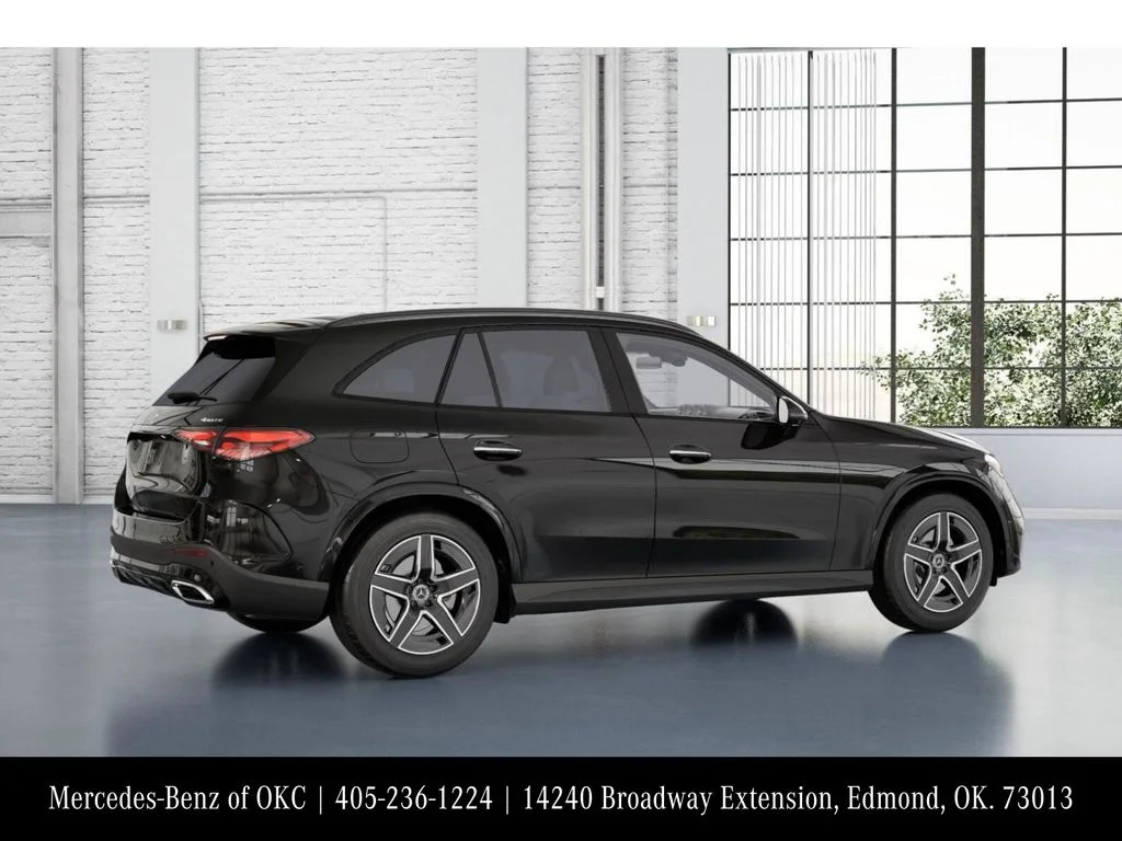 New 2026 Black Mercedes-Benz GLC 300 image 19