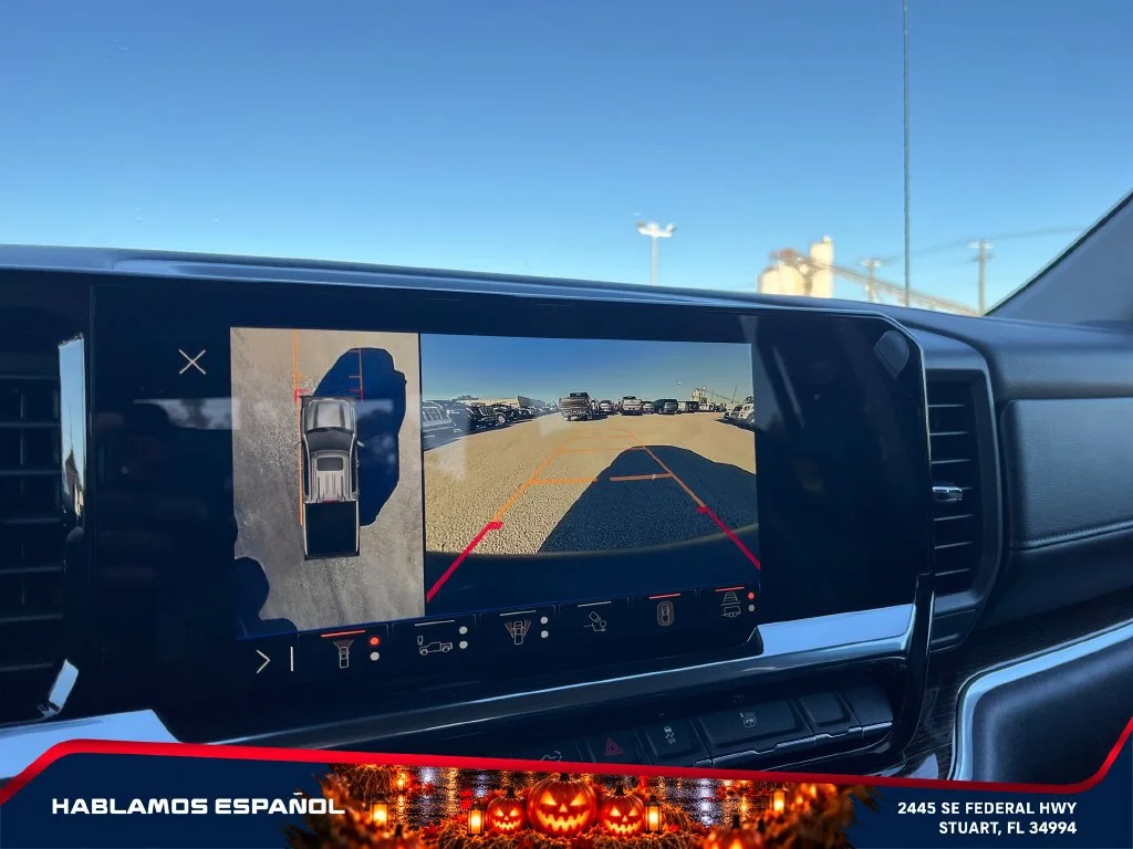 New 2026 Sterling Metallic GMC Elevation image 33