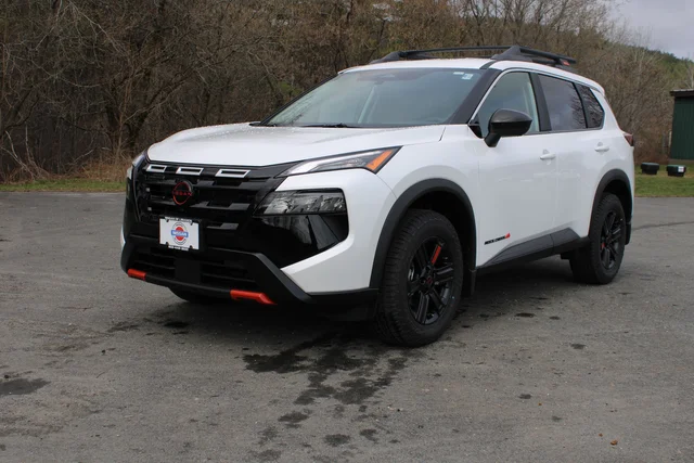 2026 Nissan Rogue Rock Creek®