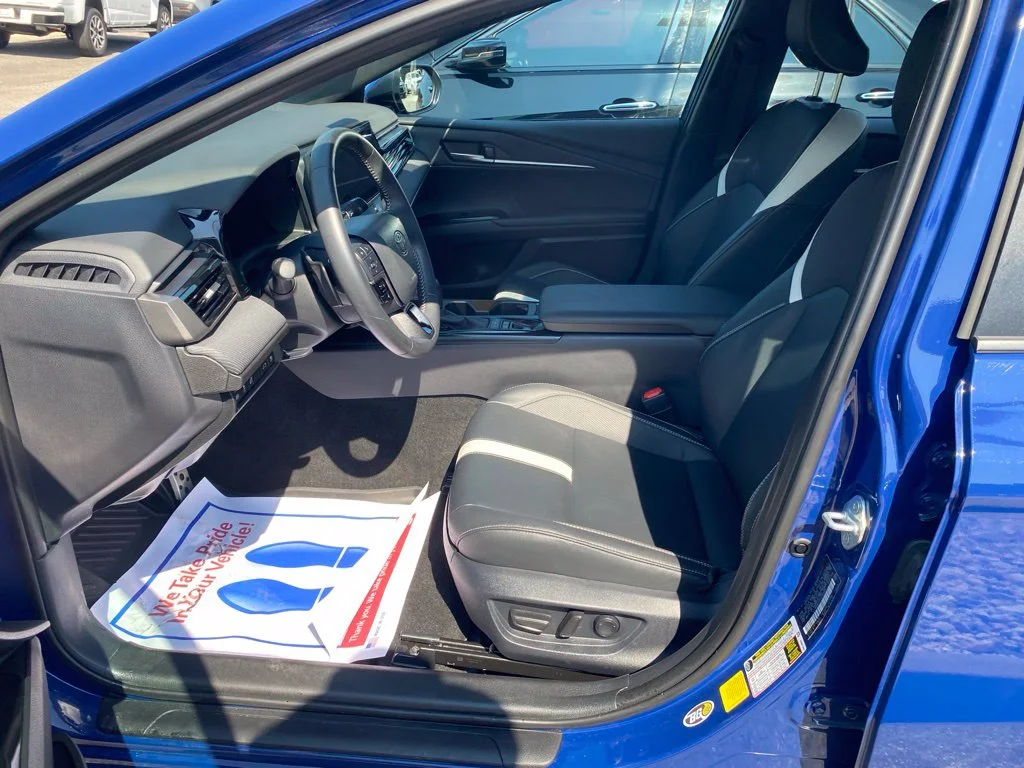 Used 2025 Blue Toyota SE image 5