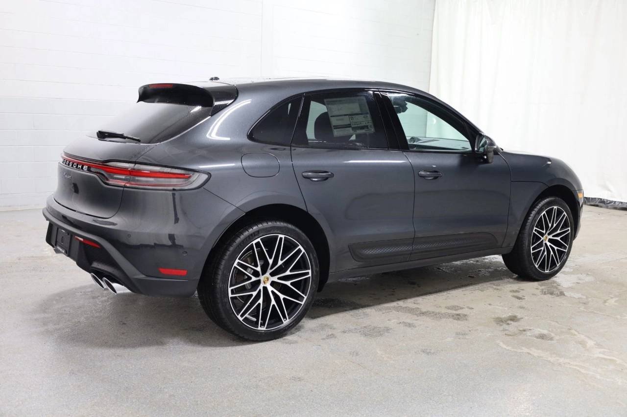 Used 2026 Volcano Grey Metallic Porsche  image 9