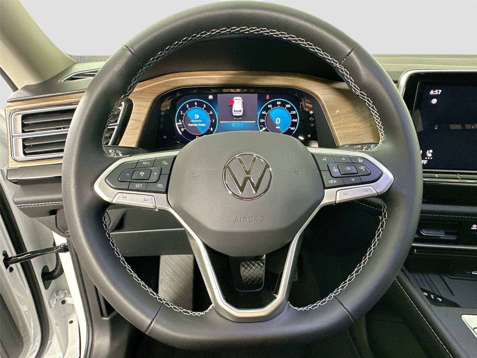 New 2026 Opal White Pearl Volkswagen 2.0T SE image 11