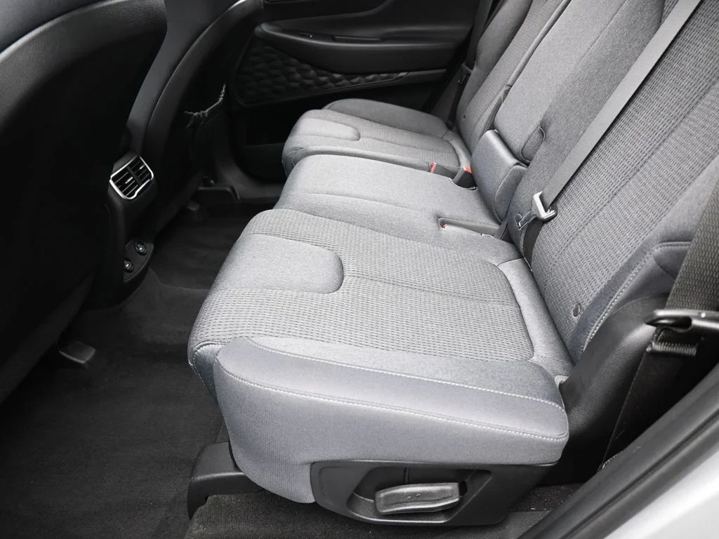 Used 2023 Shimmering Silver Pearl Hyundai SEL image 33
