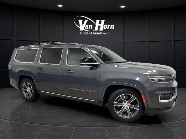 Used 2023 Baltic Gray Metallic Clearcoat Jeep Base image 1