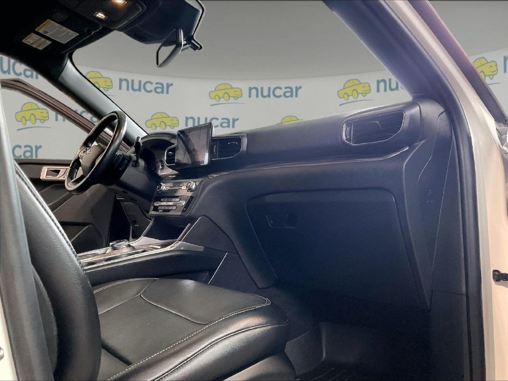 Used 2020 White Ford Limited image 14