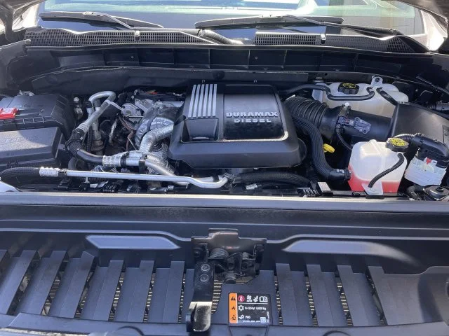 Used 2024 Brown GMC AT4 image 24