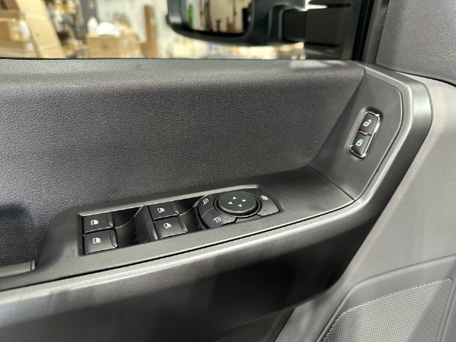 New 2027 White Ford XLT image 19