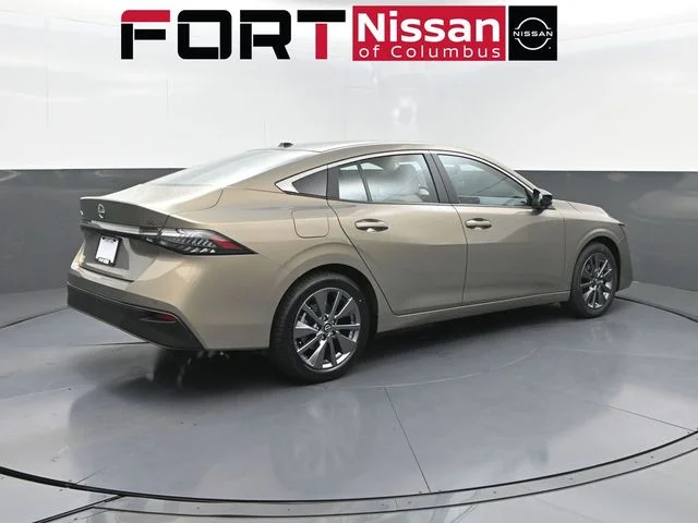 New 2026 Brown Nissan SL image 7