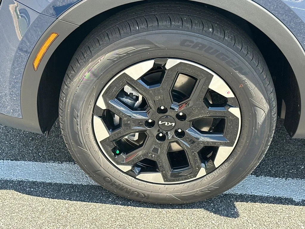 New 2026 Black Kia S image 11