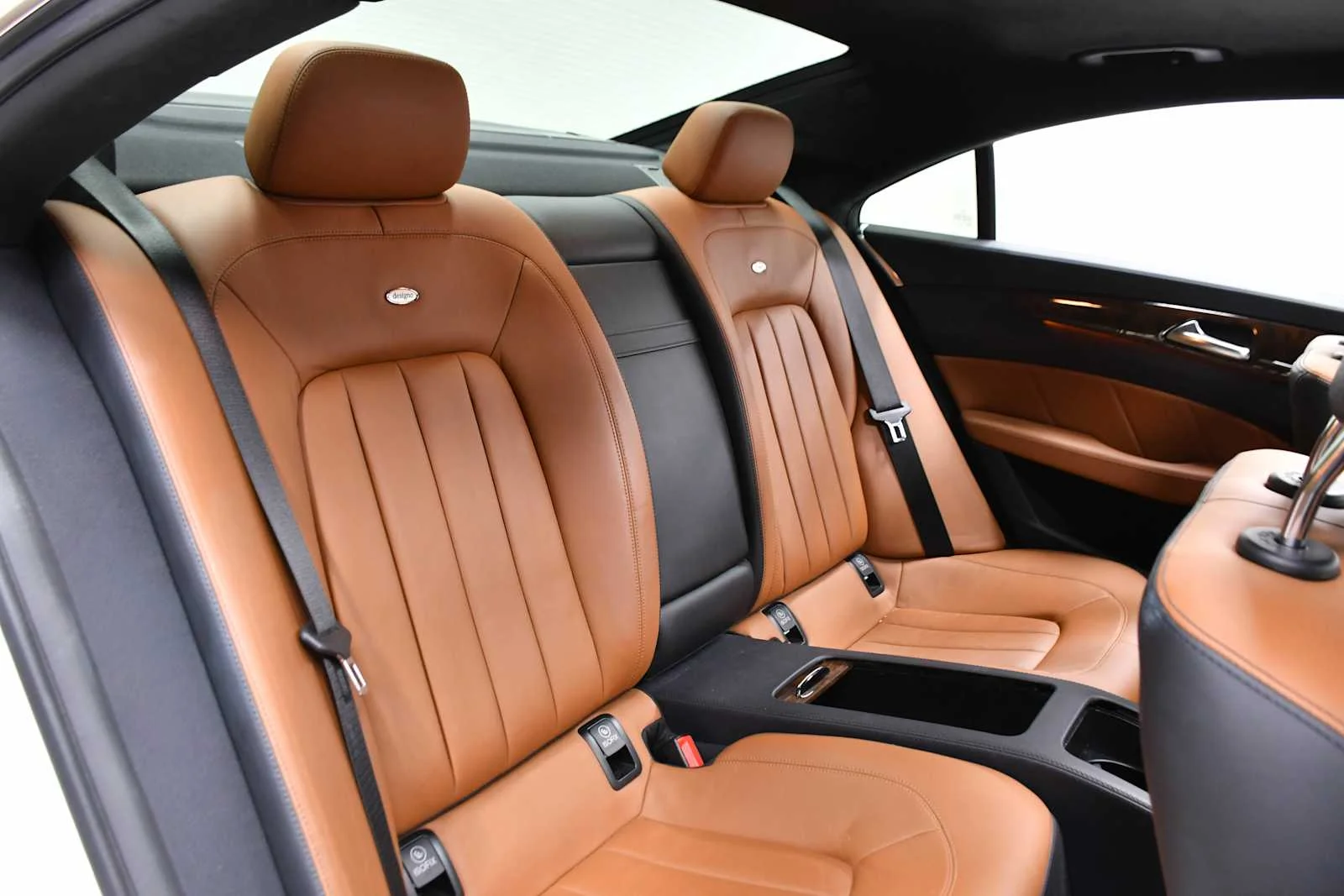 Used 2013 Diamond White Metallic Mercedes-Benz CLS 550 image 23