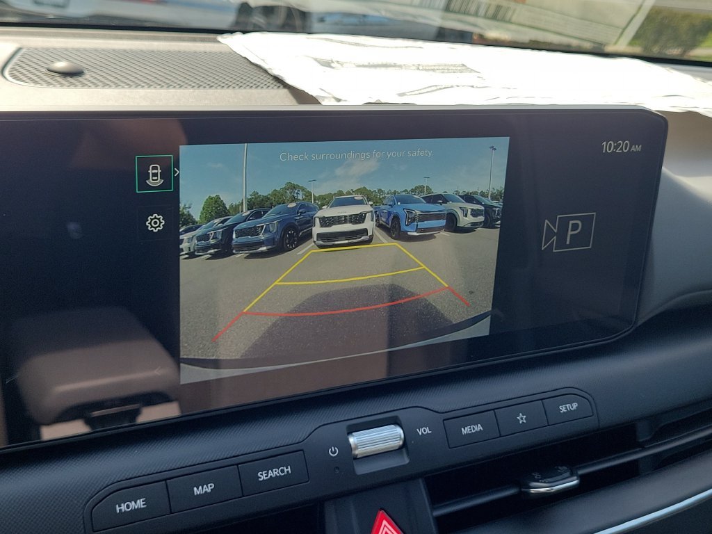 New 2026 Snow White Pearl Kia LXS image 29