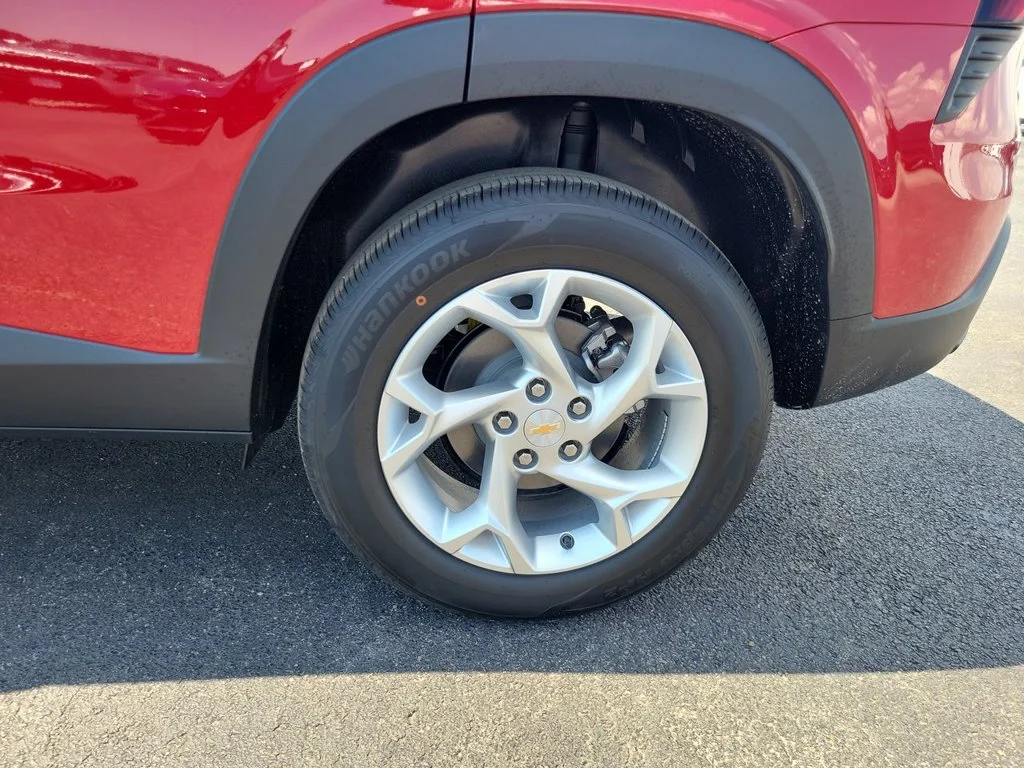 2026 Chevrolet Trax LS - Photo 31