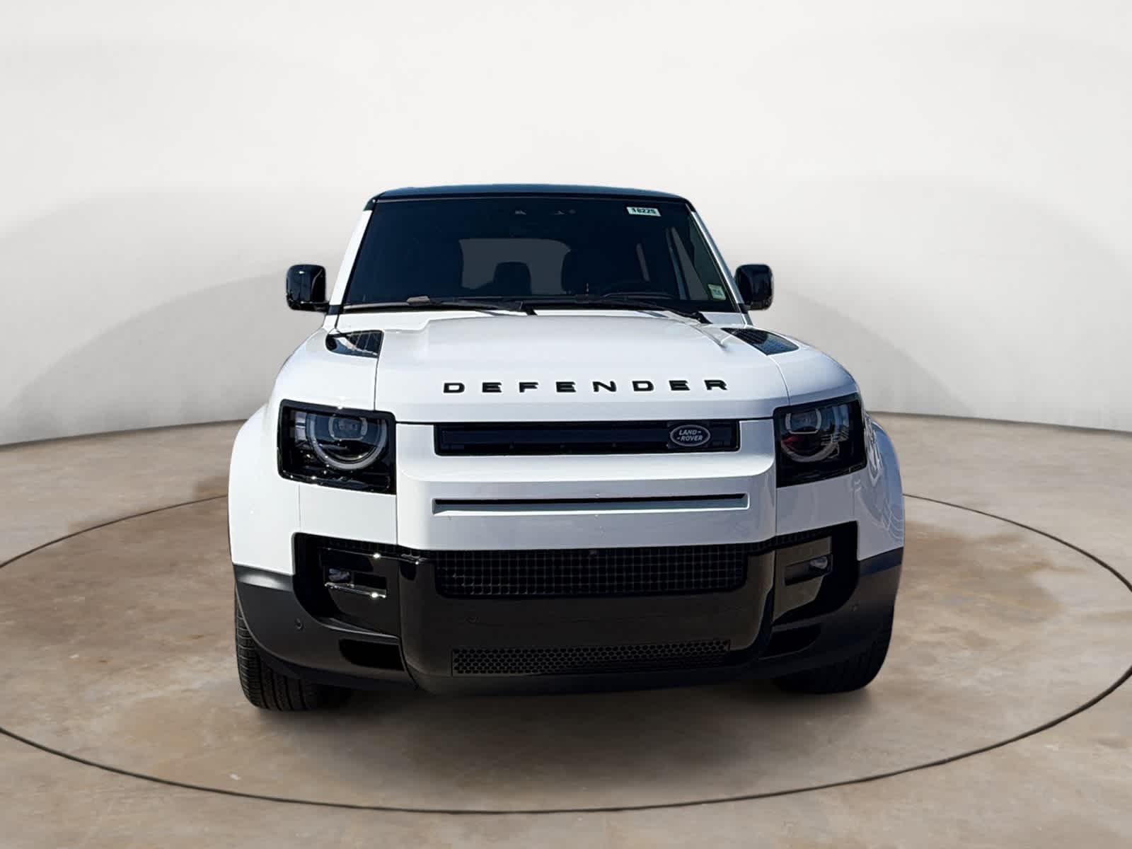 New 2026 Fuji White Land Rover S image 8