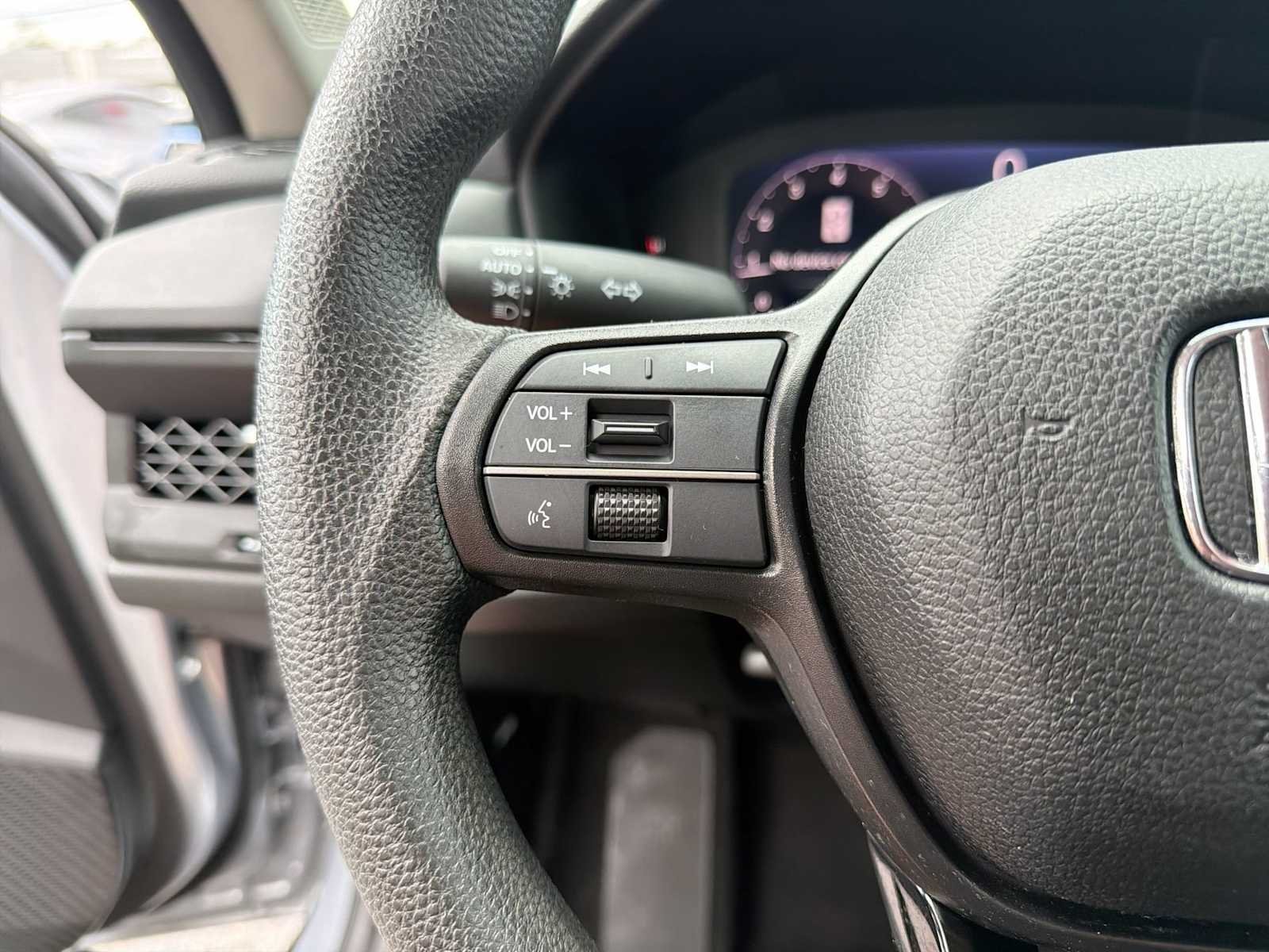 2023 Honda Accord EX - Photo 25
