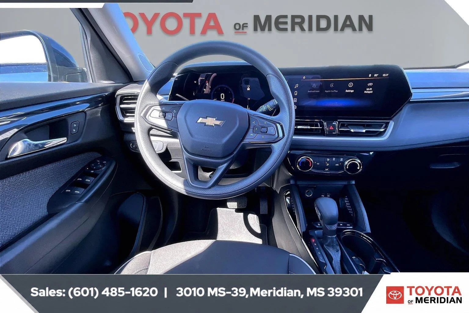 Used 2025 Mosaic Black Metallic Chevrolet LT image 5