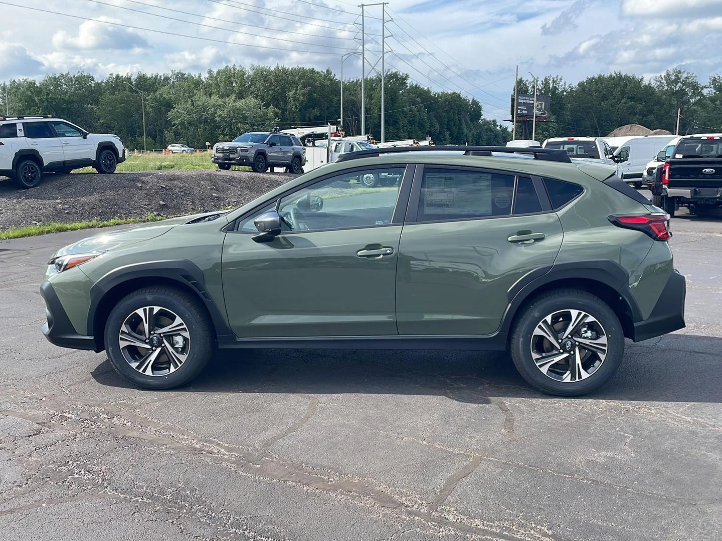 New 2026 Alpine Green Subaru Premium image 2