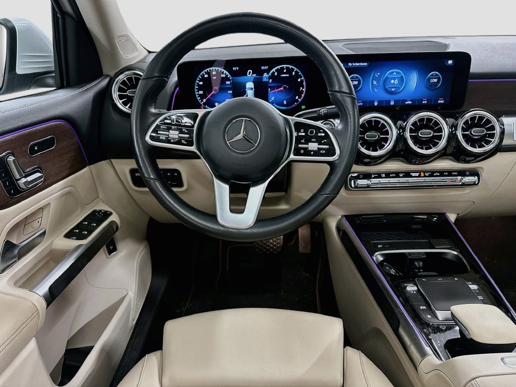 Used 2023 White Mercedes-Benz GLB 250 image 22