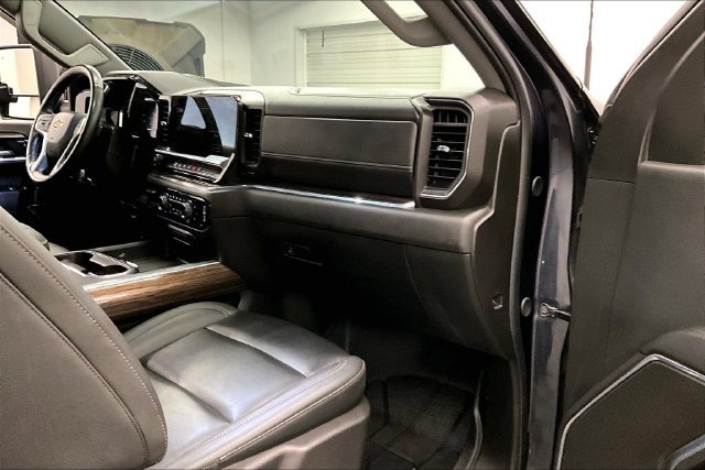 Used 2024 Dark Ash Metallic Chevrolet LT image 19