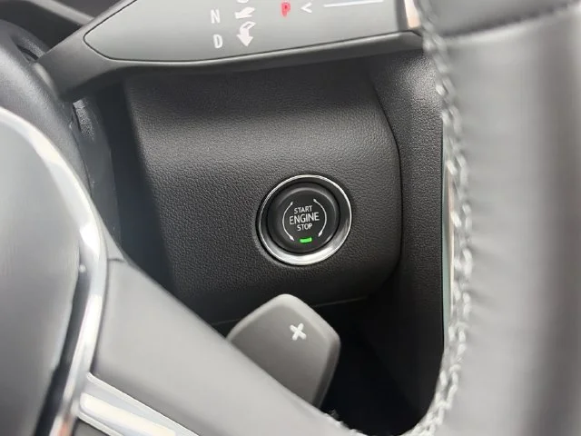 New 2027 Black GMC Elevation image 22