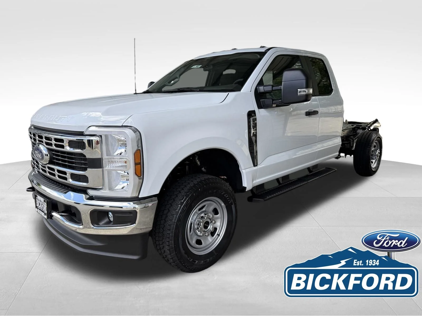 New 2026 White Ford XL image 1