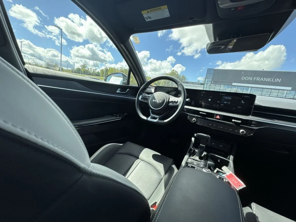 Used 2025 Gray Kia GT-Line image 15