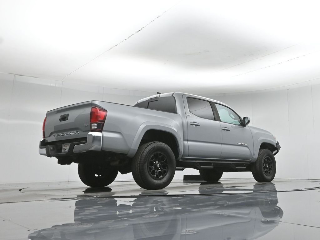 Used 2019 Gray Toyota SR5 image 43