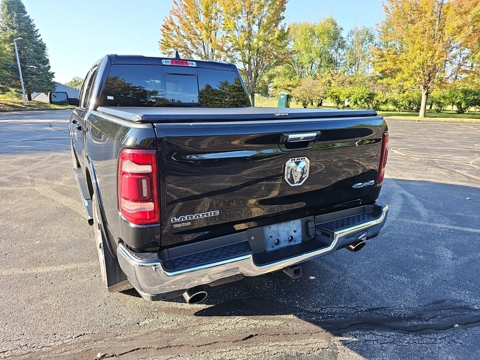 Used 2020 Diamond Black Crystal Pearlcoat Ram Laramie image 3