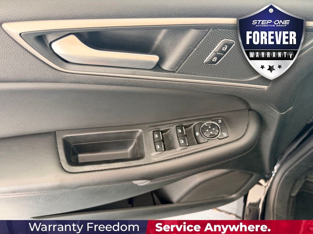 Used 2024 Black Ford SEL image 11