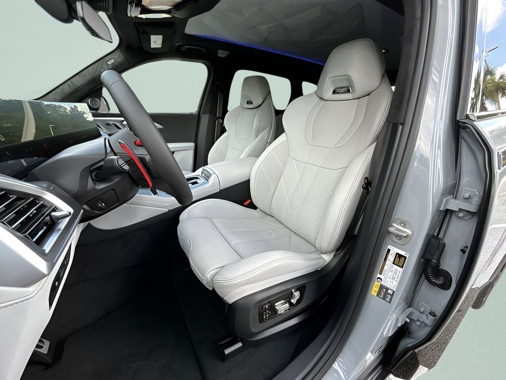 2026 BMW XM Base - Photo 13